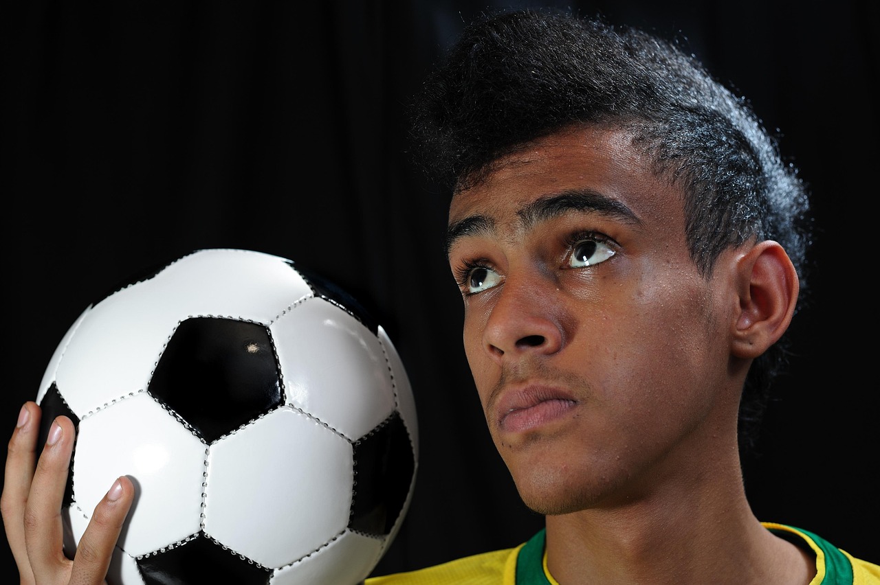 soccer, football, player, brazil, sport, competition, professional, champion, ball, match, adult, people, competitive, national, game, patriotism, patriotic, yellow, support, league, world cup, nation, team, guy, goal
