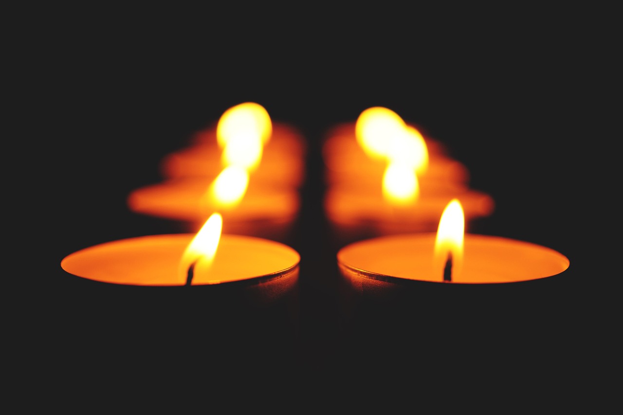 dark, candle, light, fire, night, blur, gray fire, gray night, gray candle, gray candles