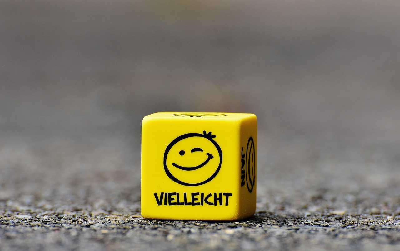 smiley, maybe, dice, fun, faces, emoticon, mood, smilies, feelings, emotions, emotion, smile, various