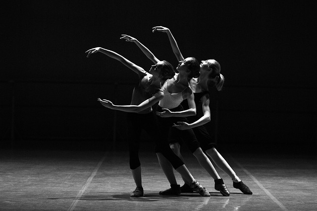 Image for The Role of Neoclassical Ballet in Preserving Ballet Traditions.