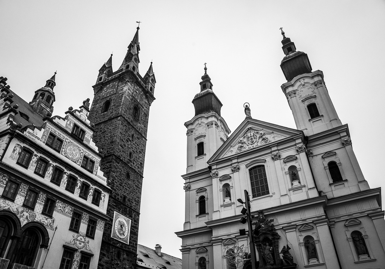 klatovy, czech republic, architecture, bohemia, europe, city, urban, to travel, city trip, historic centre, church, city tower, tower, black and white, kladtau