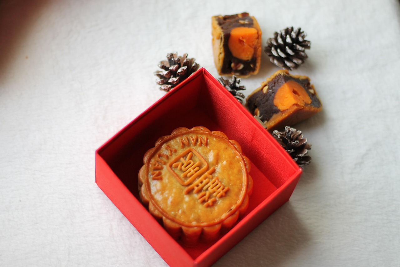 mooncake, food, chinese, delicacy, baked, pastry, element, symbol, mid autumn festival, holiday, decoration, celebration, oriental, festival, traditional, culture, mooncake festival, asian