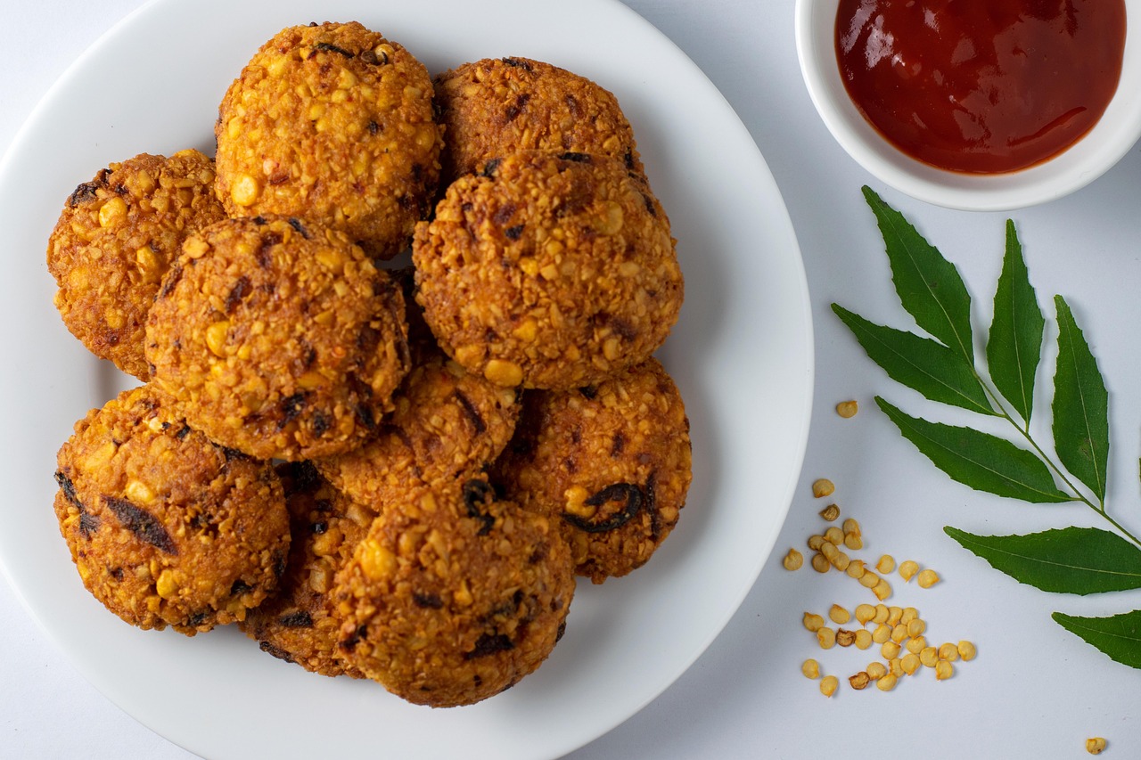 parippu vada, food, dish, sri lankan, dal vada, fritters, snack, delicious, indian, asian