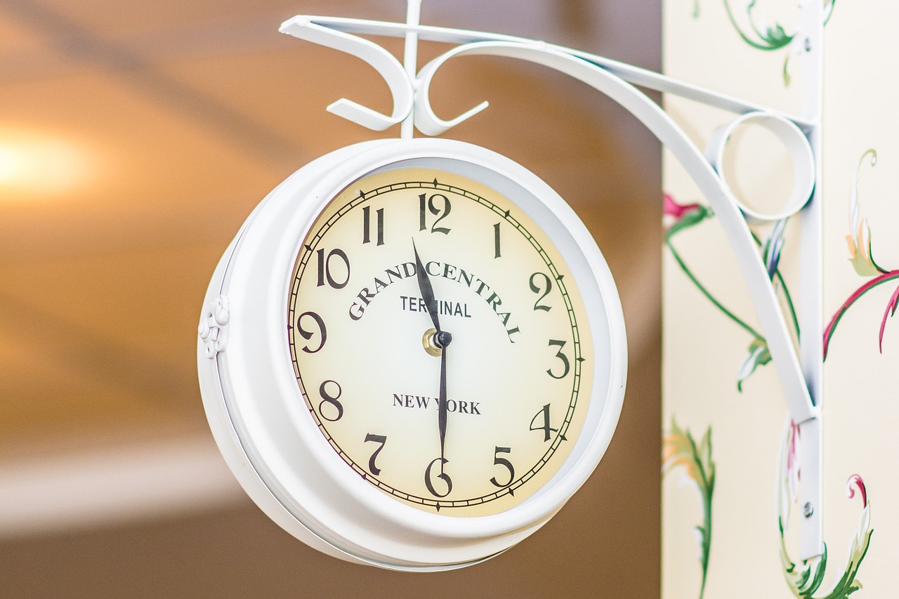 clock, time, watch, monument, time measurement, tips, hours, clock face, passing time, hands of the clock