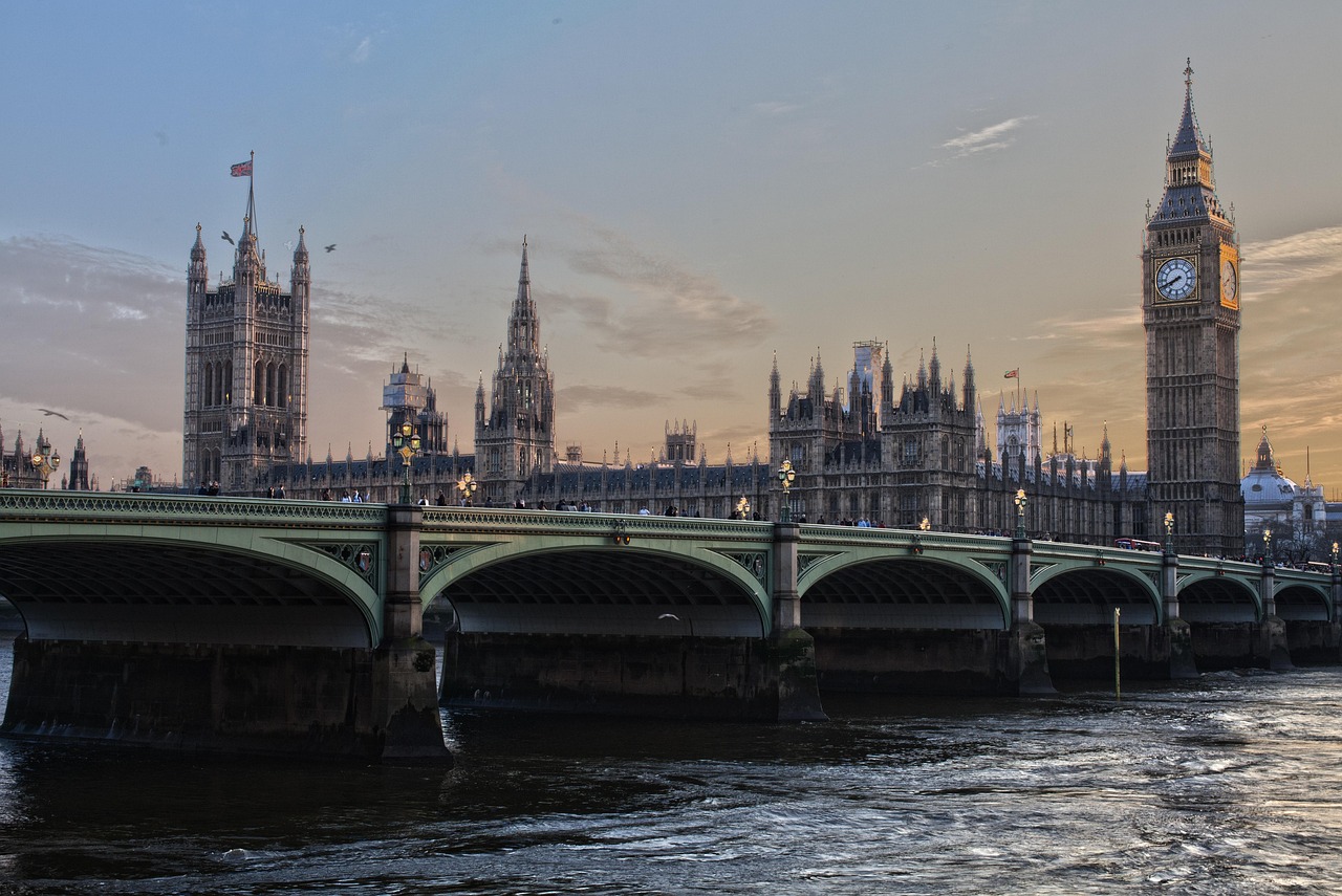 palace, london, parliament, big ben, england, river thames, palace of westminster, buildings, architecture, city, skyline, clock tower, bridge, river, westminster, tower, british, travel, uk, thames, clock, landmark, urban, history, capital, tourism, historical, europe, cityscape, historical architecture, gothic architecture