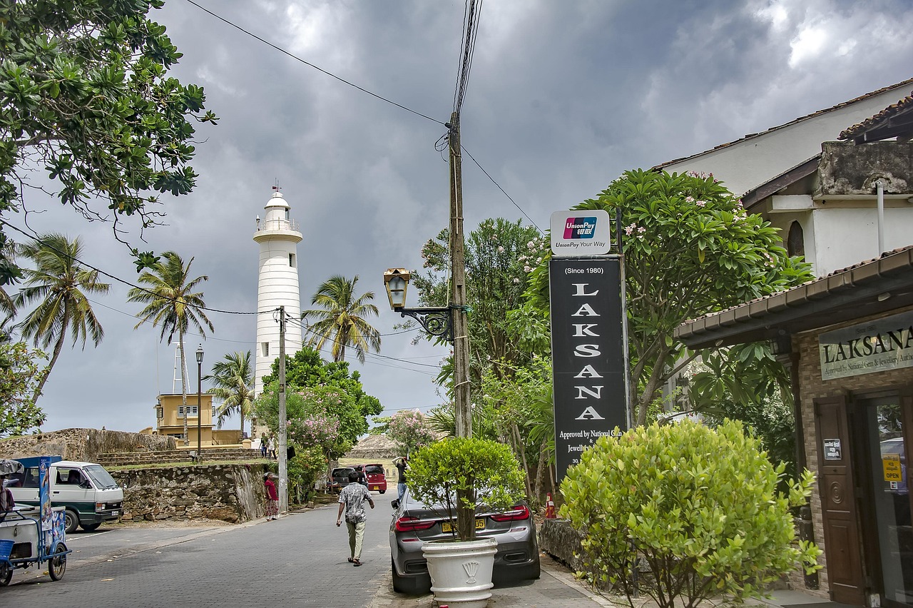 galle, galle fort, southern sri lanka, sri lanka, sri lanka places, sky, clouds, storm, cloudscape, beach, waves, tsunami, fort, beautiful beaches