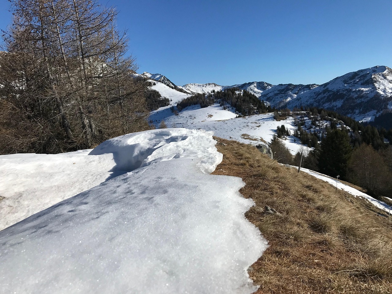 towards snake, towards the stone he drives, alpine route, alps, walk, sky, tops, excursions, hiking, mountains, nature, clouds, landscape, panorama, paths, trails, trekking, summit, peaks, view, snow, alpine, adventure