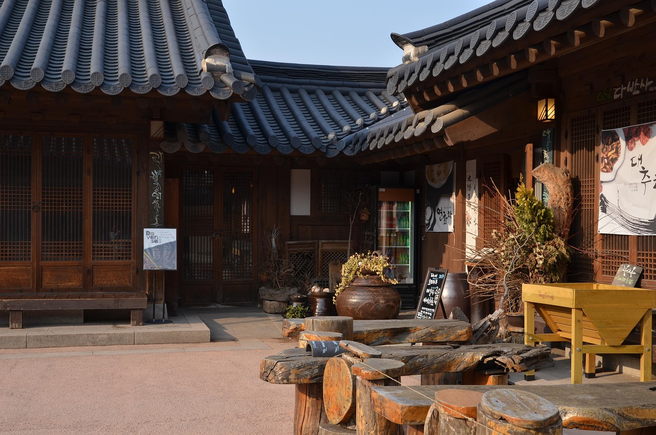 hanok, namsan, seoul, republic of korea, korea, gyeongbok palace, old one, korean thing, forbidden city, korean culture, traditional, traditional village, namsan hanok village, traditional house, palace, history, south korea, korean house, seoul namsan gugakdang, korean music