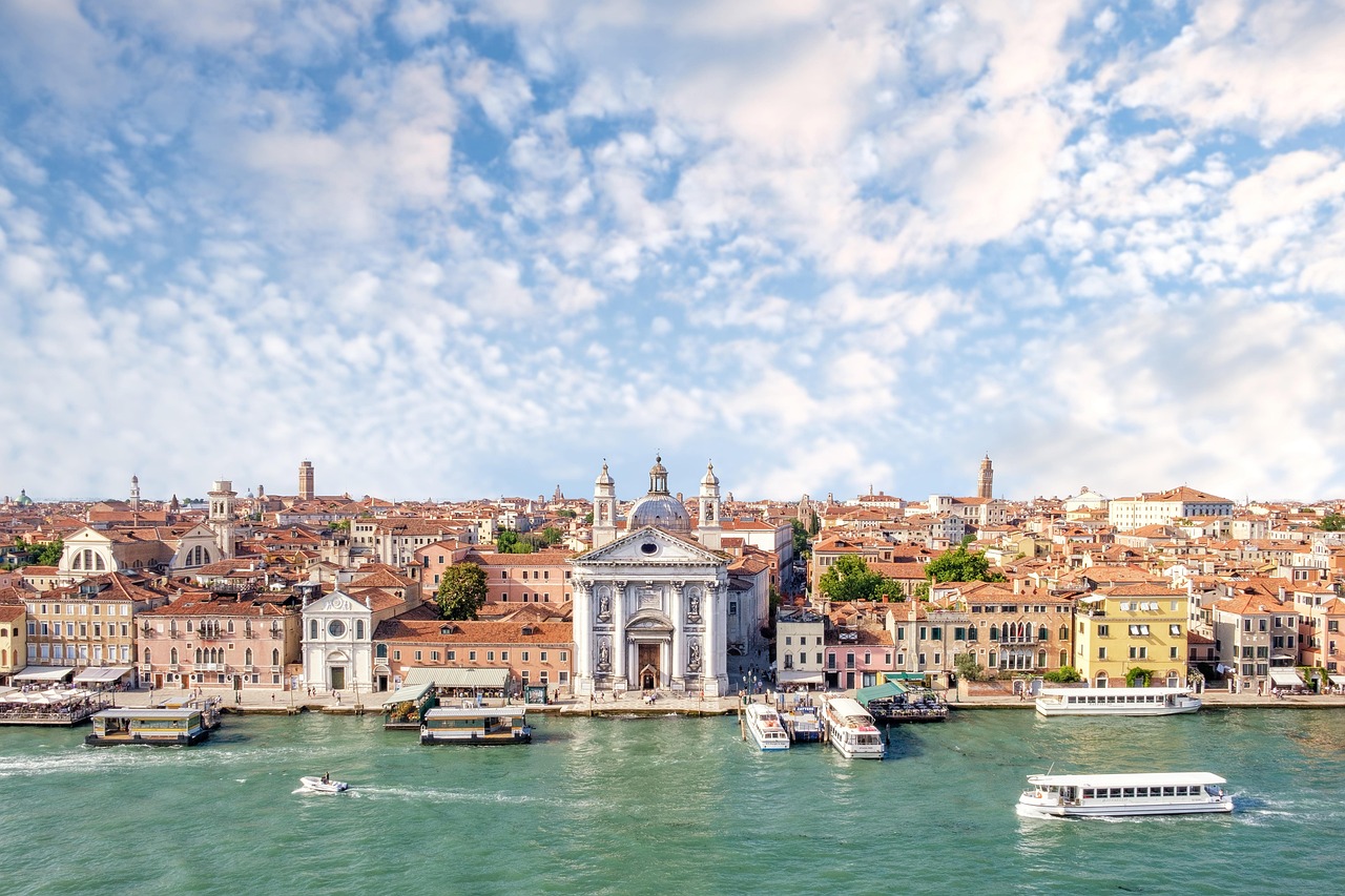 building, channel, boat, ship, city, architecture, water, historical, venice, italy
