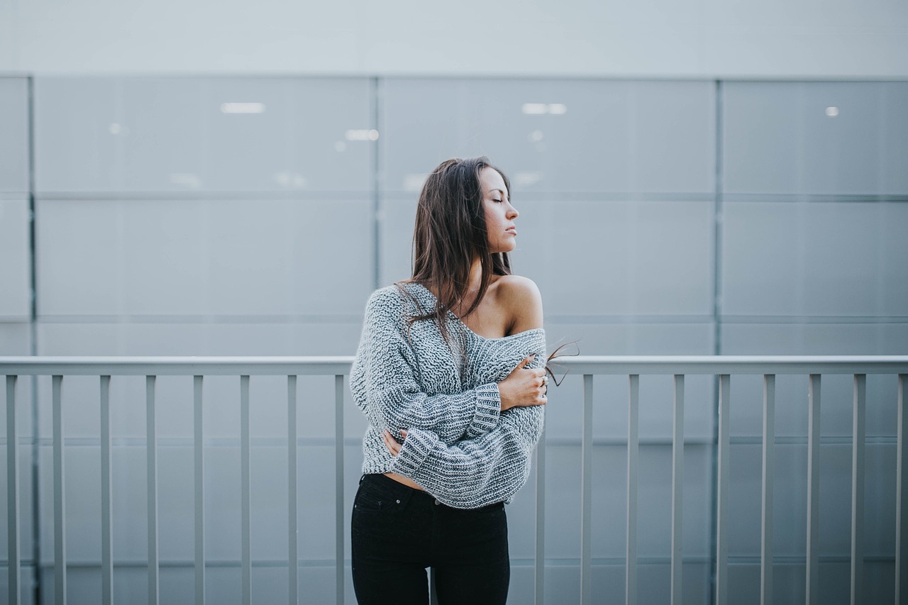 people, girl, clothing, fashion, model, beauty, fence, blue fashion, blue beauty, blue model, blue clothes