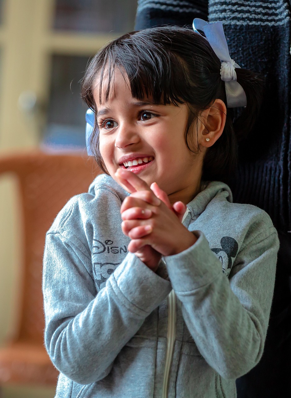 girl, sri lankan, kindergarten, child, kid, smile
