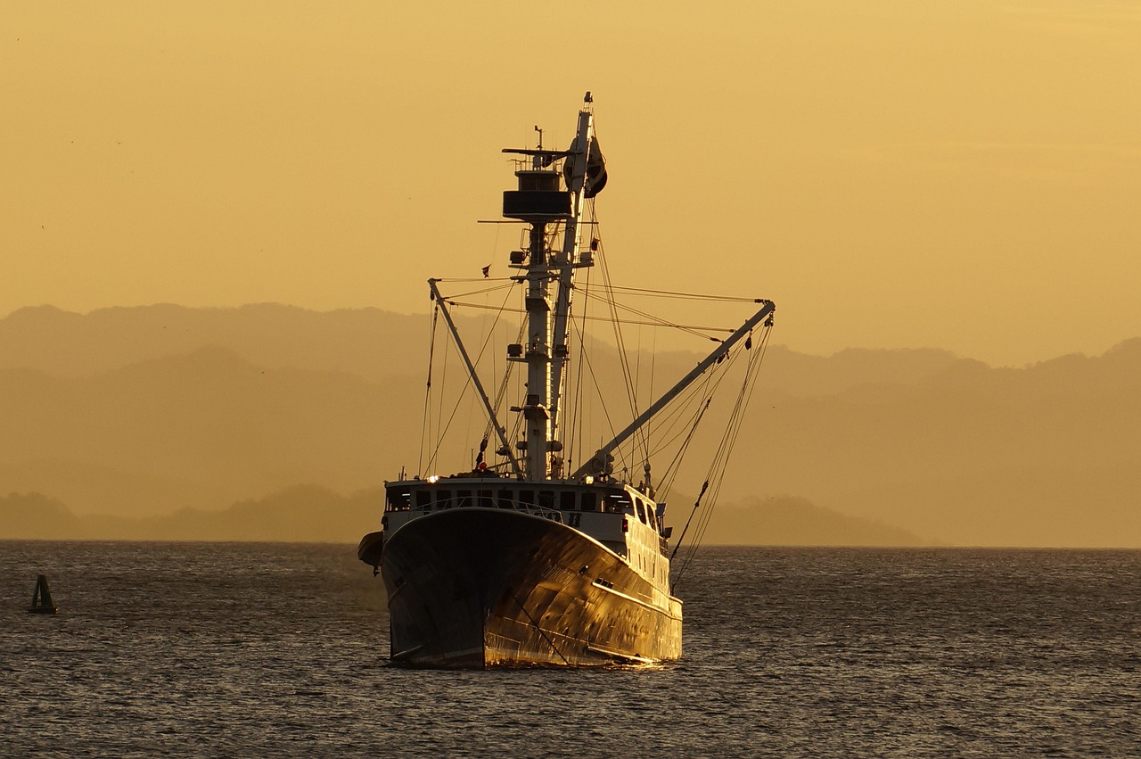 boat, fishing, tie, boats, landscape, port, ocean, horizon