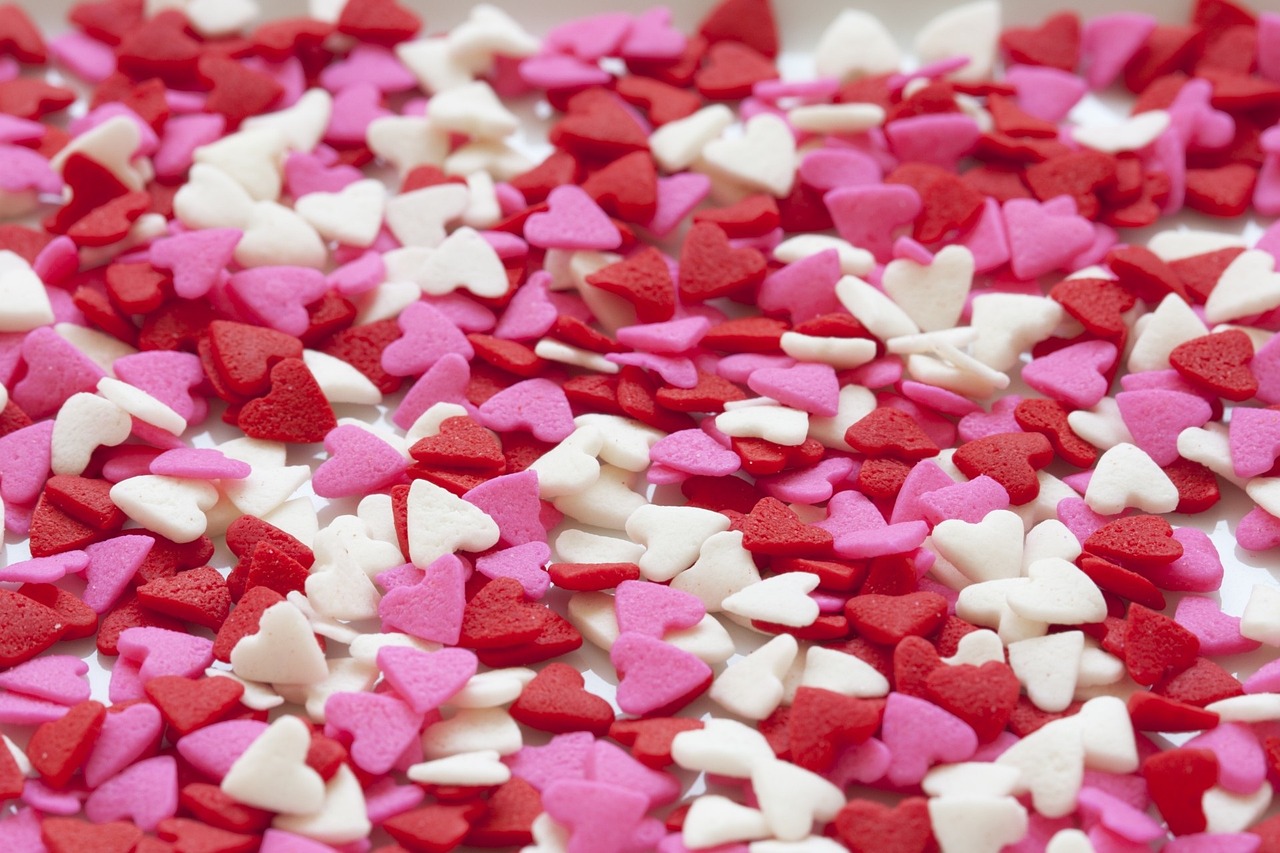 hearts, background, red, pink, white, love, valentine, day, romantic, romance, shape, decoration, heart background, valentines day, valentine day, valentines day background