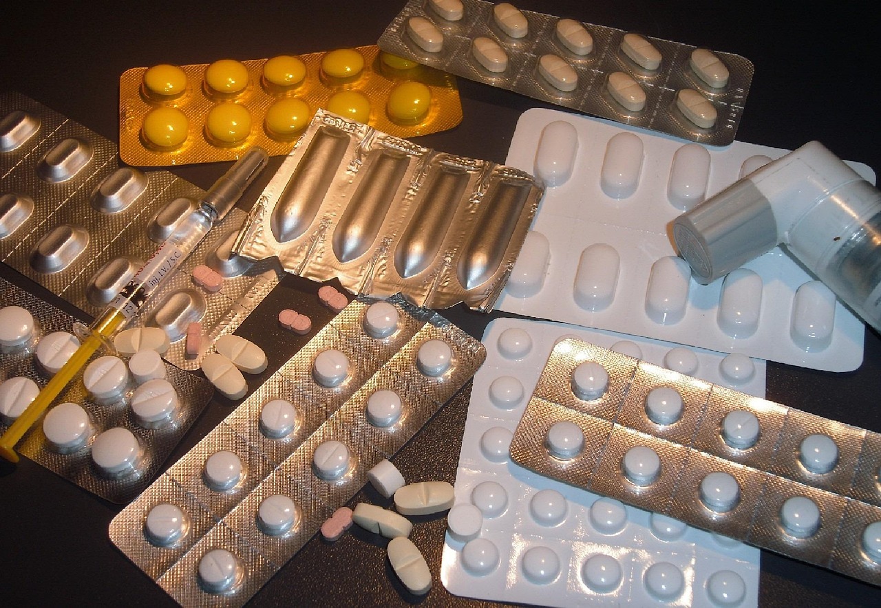 medicine, tablets, splash, capsules, spray, disease, pains