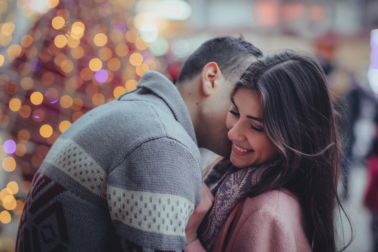 people, couple, kiss, man, woman, smile, christmas, hug, happy, lovers, love, portrait, couple portrait, affection, happy couple, together, relationship
