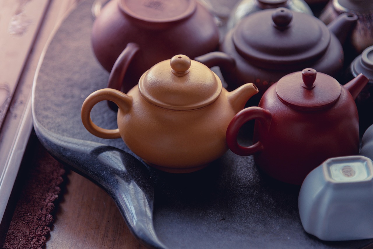 teapot, ceramic cup, tea