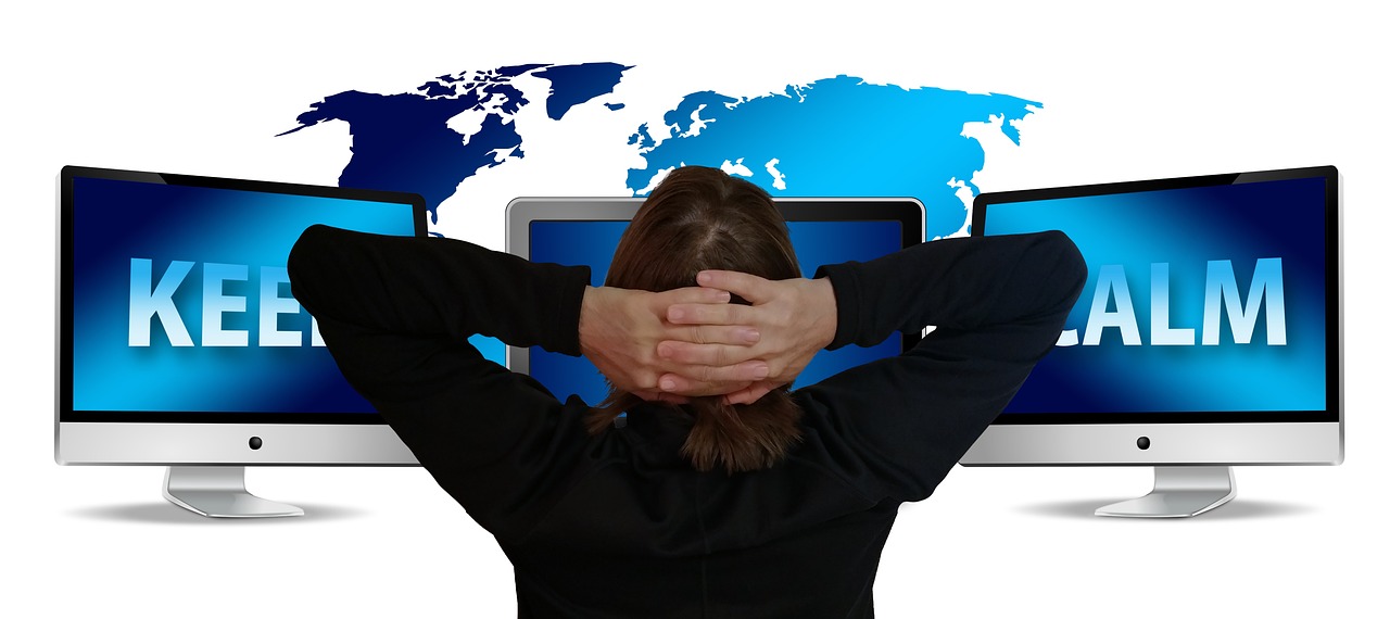 woman, job, task, the back, reassurance, calmed down, calm down, monitor, pose, relaxed, relaxation, poor, relax, background image, comfortable, done, well done, praise, self-praise, self care, satisfaction, perfomance
