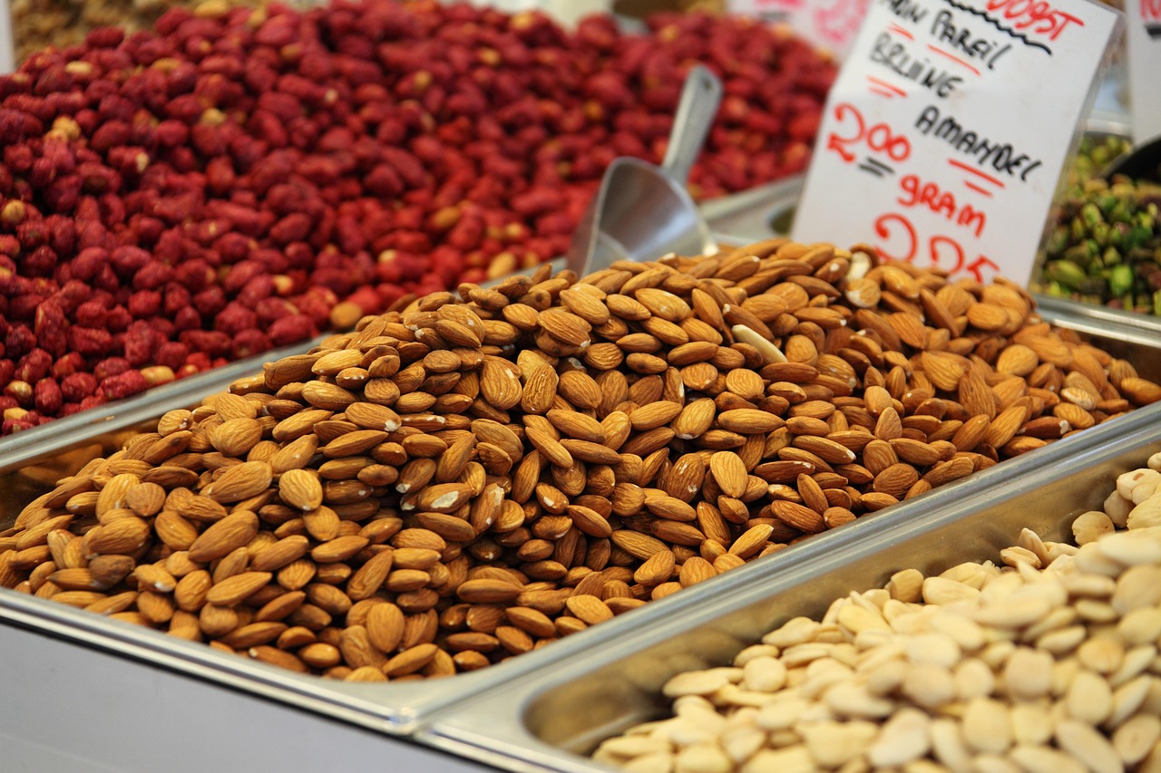 almonds, nuts, market, farmer's market, food, healthy, nutritious, pile, pile of nuts