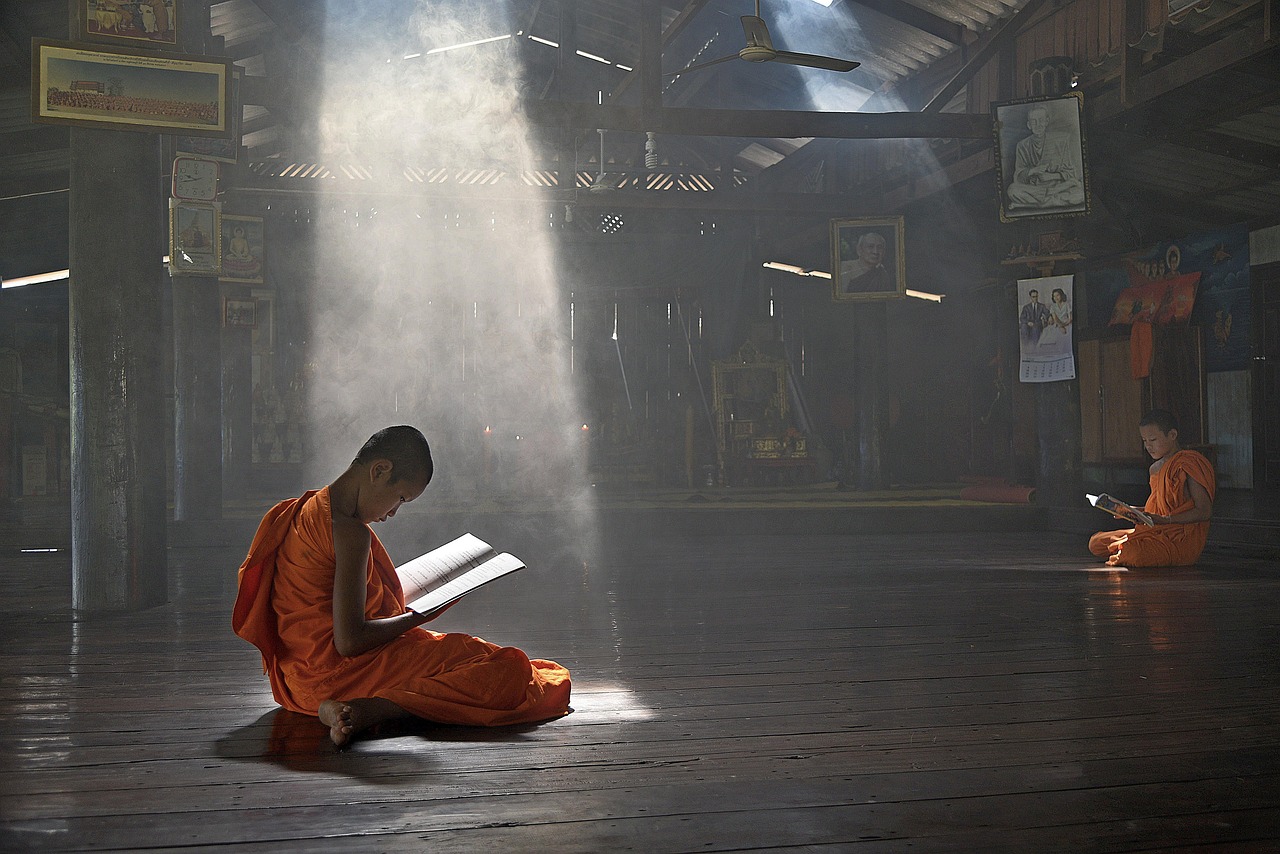 pray, buddha statue, measure, religion, buddhism, asia, prayer, religious, spirit, sacred, faith, statue, culture, meditation, god, buddhist, meditate, worship, sculpture, tranquility, ancient, architecture, art, thailand