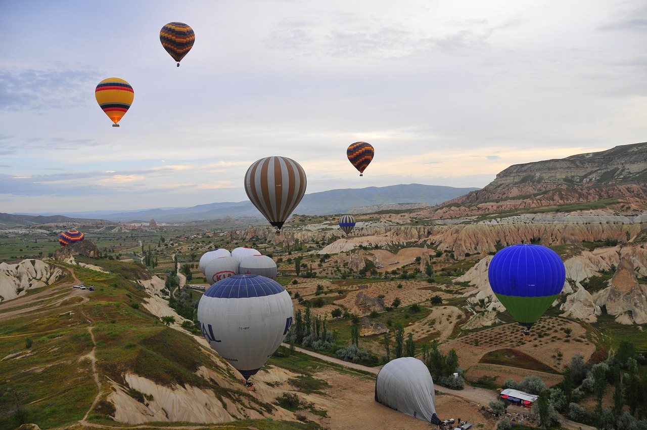 balloon, balloons, ballooning, cappadocia, sky, stone, naturale, summer, spring, rock, yellow, turkey, nature, cloudy, clouds, colorful, vivid, landscape