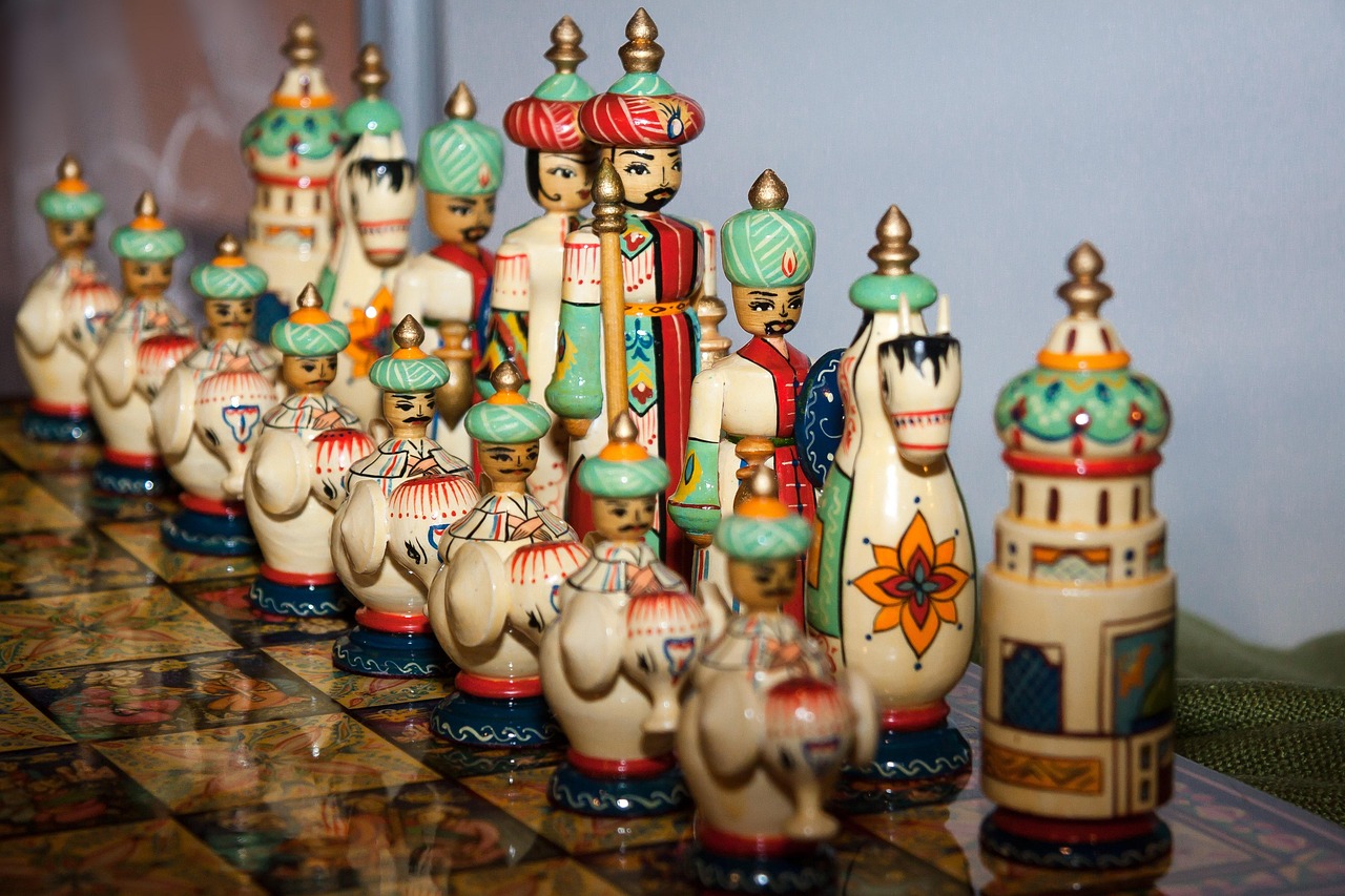 chess game, chess pieces, persia, iran, arabic, tower, springer, king, lady, runner, chess board, chess, wood, painted, old, precious, reflection, characters
