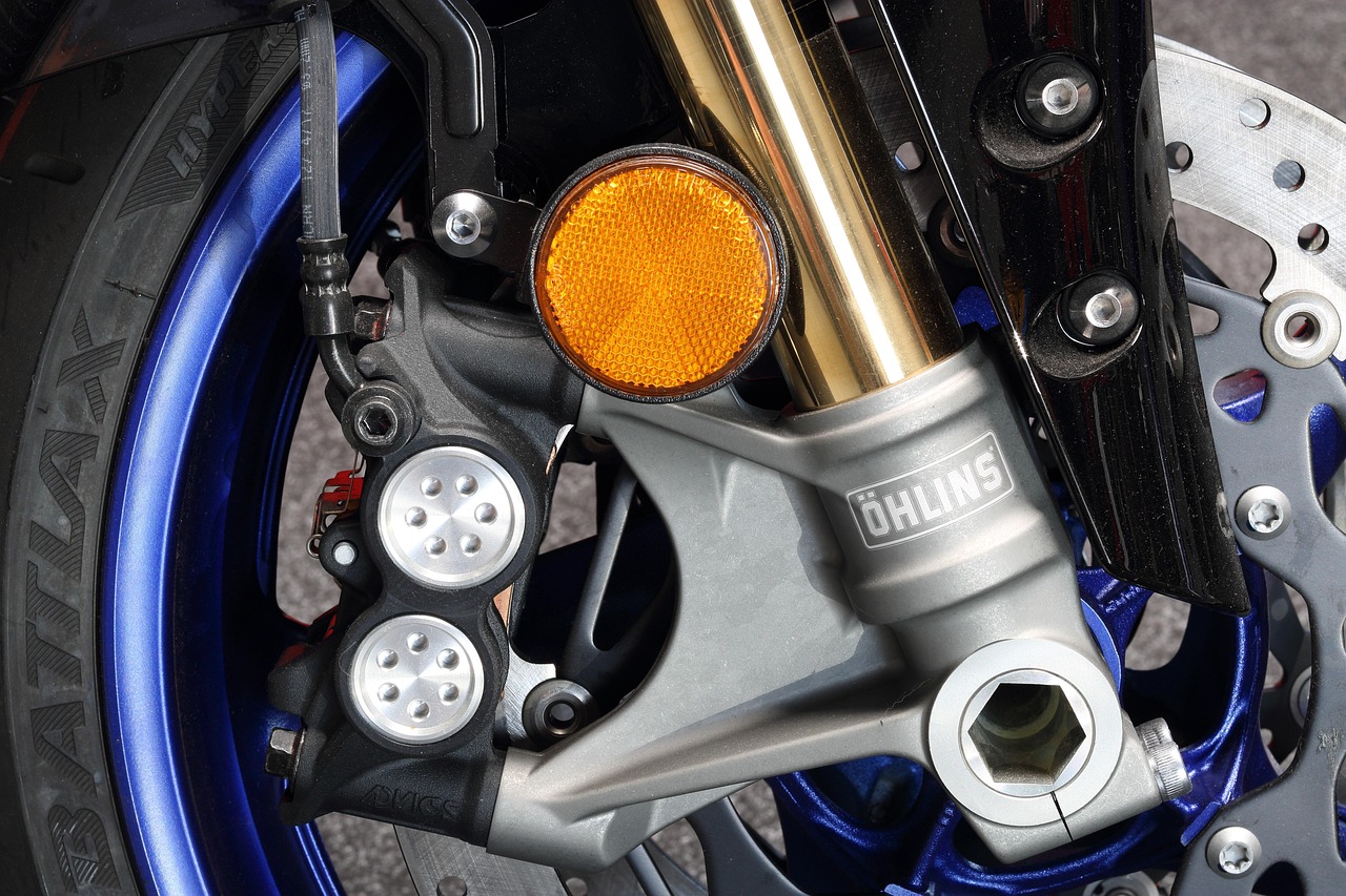 motorcycle, yamaha, motor, wheel, tire, brake, braking, abs, sensor, suspension, shock, absorber