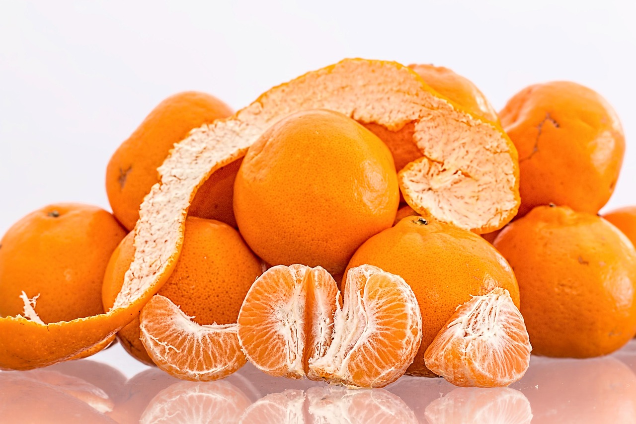 tangerine, mandarin, citrus fruit, ripe, juicy, tropical, vitamin c, sweet, naartjie, nutrition, orange, fresh, vegetarian, healthy, natural, raw, fruit salad, organic, dieting, seedless, easy peeler, satsuma orange, orange nature, orange healthy, orange fruits, orange diet, orange nutrition, orange natural