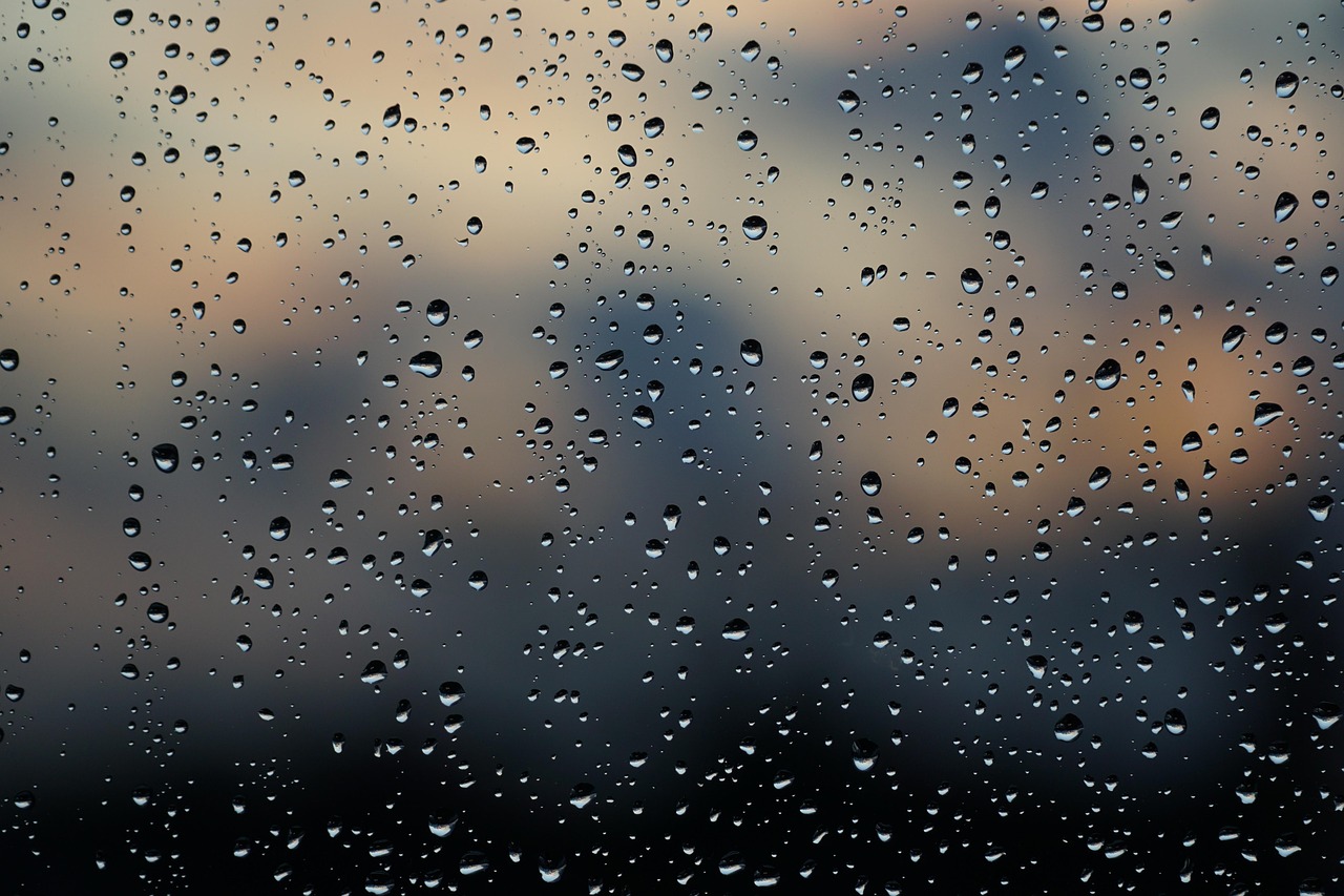 rain, window, raindrop, water, wet, sad, glass pane, glass, droplets, drops, waterdrop, rainy, umbrella, rainy weather, dark, evening atmosphere, weather, storm, wind, flow, sadness, consolation, to comfort