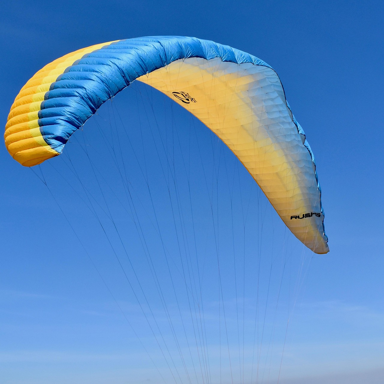 paragliding, paraglider wing, paraglider, aircraft, adrenaline, fly, flight, weather, sport, wind, nature, thermal, wing ozone rush5, sailing paragliding ozone 5 rush, blue sky, veil color yellow and blue