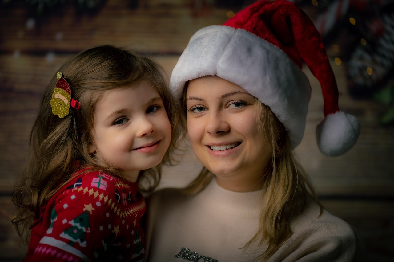 mother, daughter, smile, portrait, mother and daughter, child, kid, young, woman, mom, parent, girl, family, people, love, care, parenting, happiness, christmas