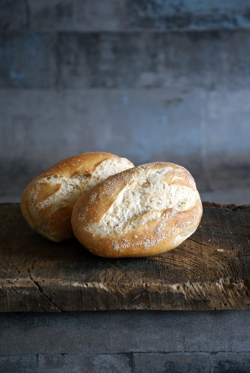 bun, german bread rolls, weizenbroetchen, baguette rolls, food, fresh, baked goods, breakfast, meal, nourishment
