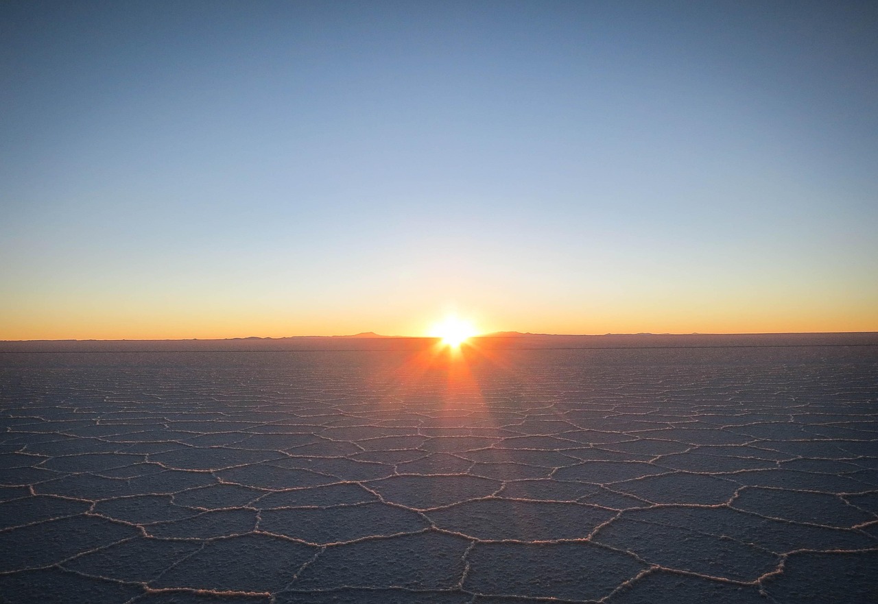 salt lake, atacama desert, hexagons, salt, structure, sunset, chile, flamingos, volcano, desert, dry, landscape, south america, altiplano, andes, sky, hot, arid, environment, extreme, heat, nature, uyuni salt flats, bolivia, sunrise, horizon, blue sunset, blue sunrise, blue desert, blue lake