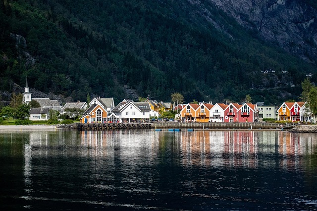 Image for Exploring the charming neighborhood of Mouraria.