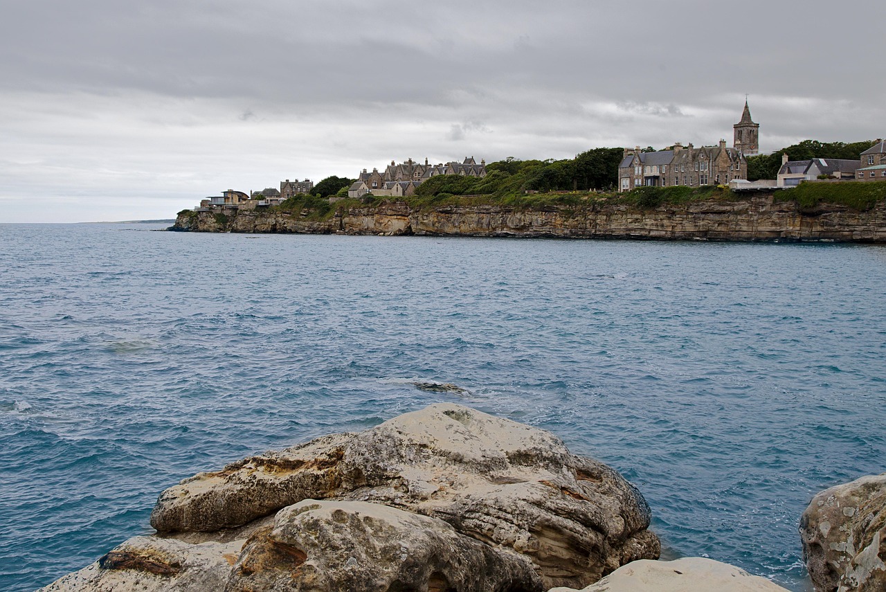 sea, scotland, coast, water, rock, cliff, st andrews