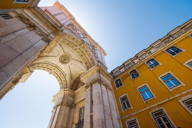 Image for Historic Cafés in Lisbon: Coffee Culture and Pastries