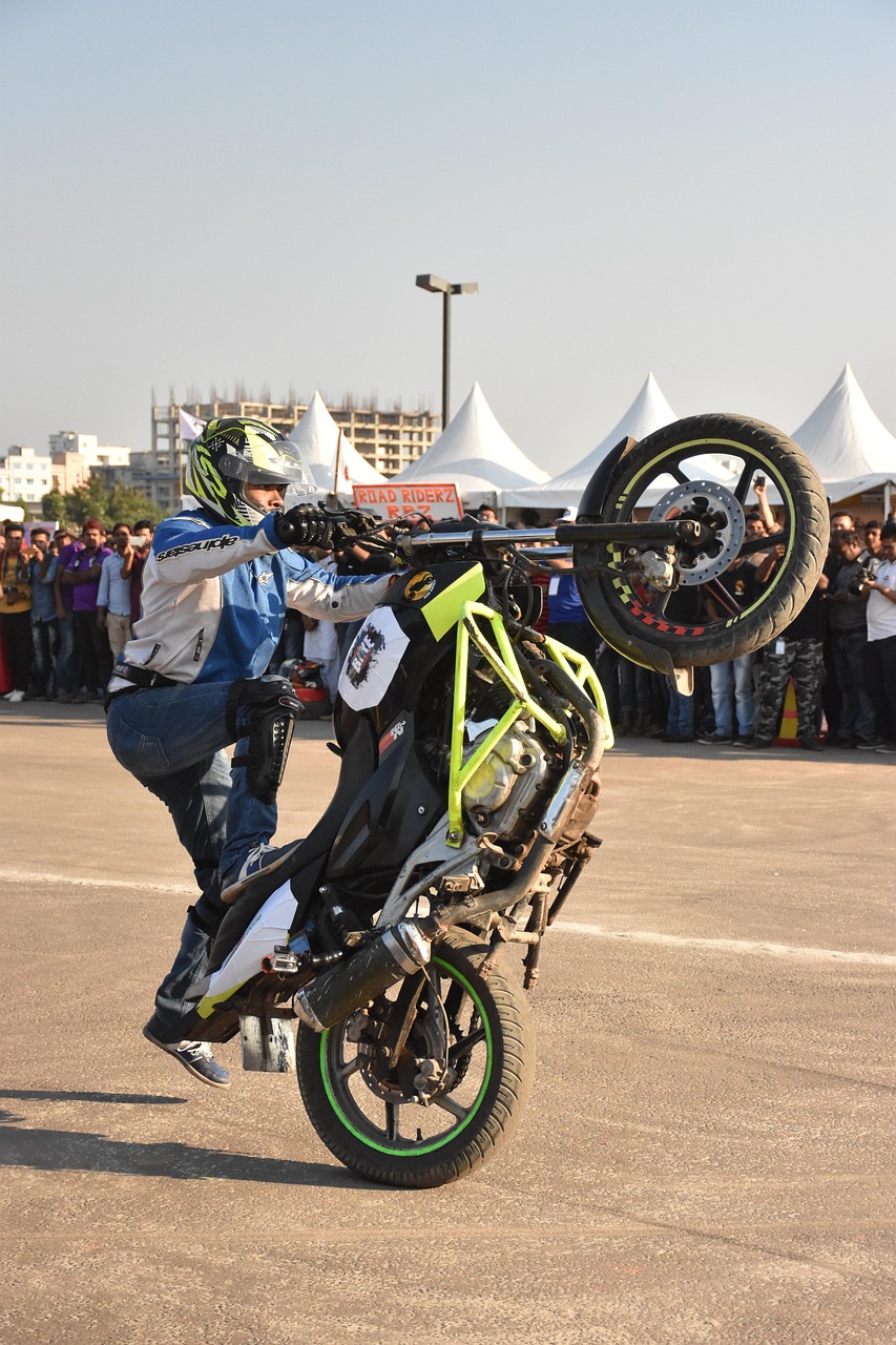 bike, stunt, bike stunt, motorcycle, motocross, sport, bicycle, man, action, ride, jump, motorbike, adventure, vehicle, extreme, biker, freestyle