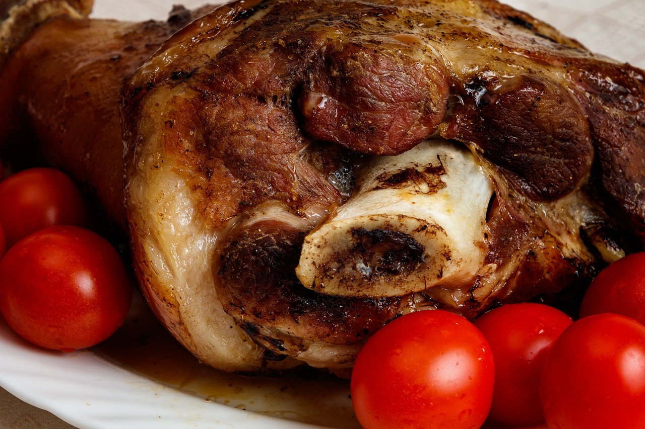 meat, pork, baked, pork knuckle, pork leg, pig, grilled meat, food, products, nutrition, gastronomy, kitchen