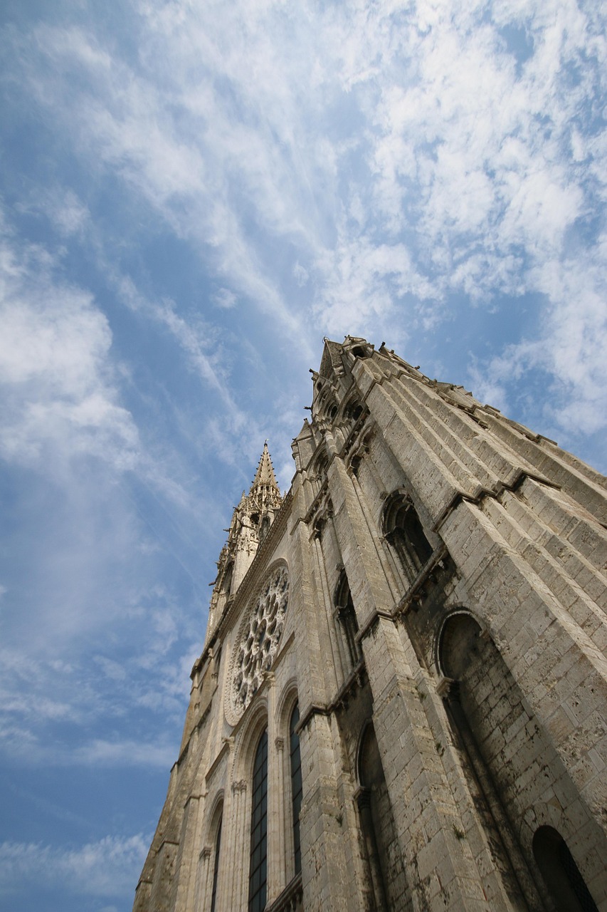 chartres, cathedral, sky, france, architecture, gothic, church, catholic, medieval, unesco, religion, french, jesus, religious, faith, tower, blue