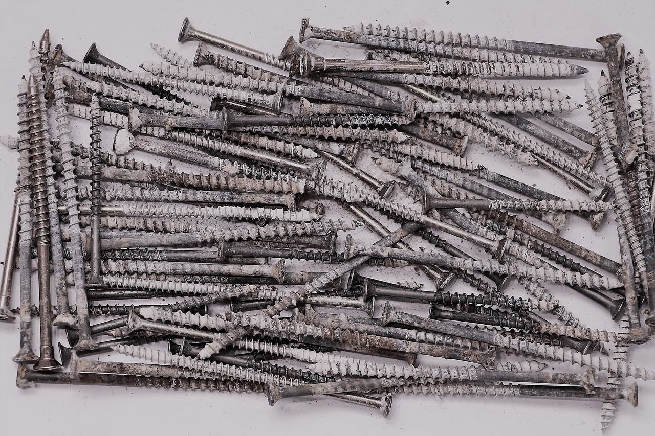 nails, bolts, itself the cuts, screws, rectangle, white background, repair, after repair, close, close-up, building, work, rubbish, construction