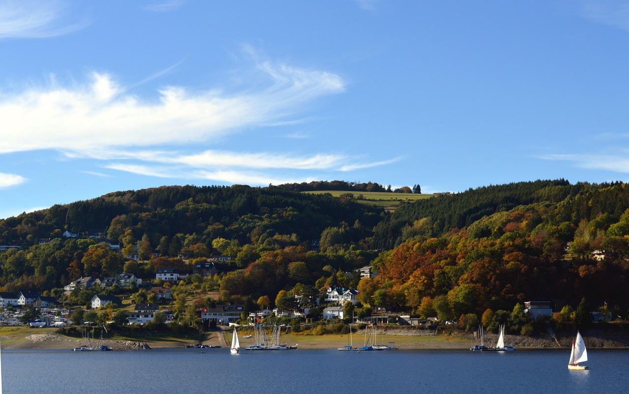 rurtalsperre, rurberg, eifel, lake, water, riverbank, germany, boat, landscape, fall, vacations, recreation, sports, fun, leisure time