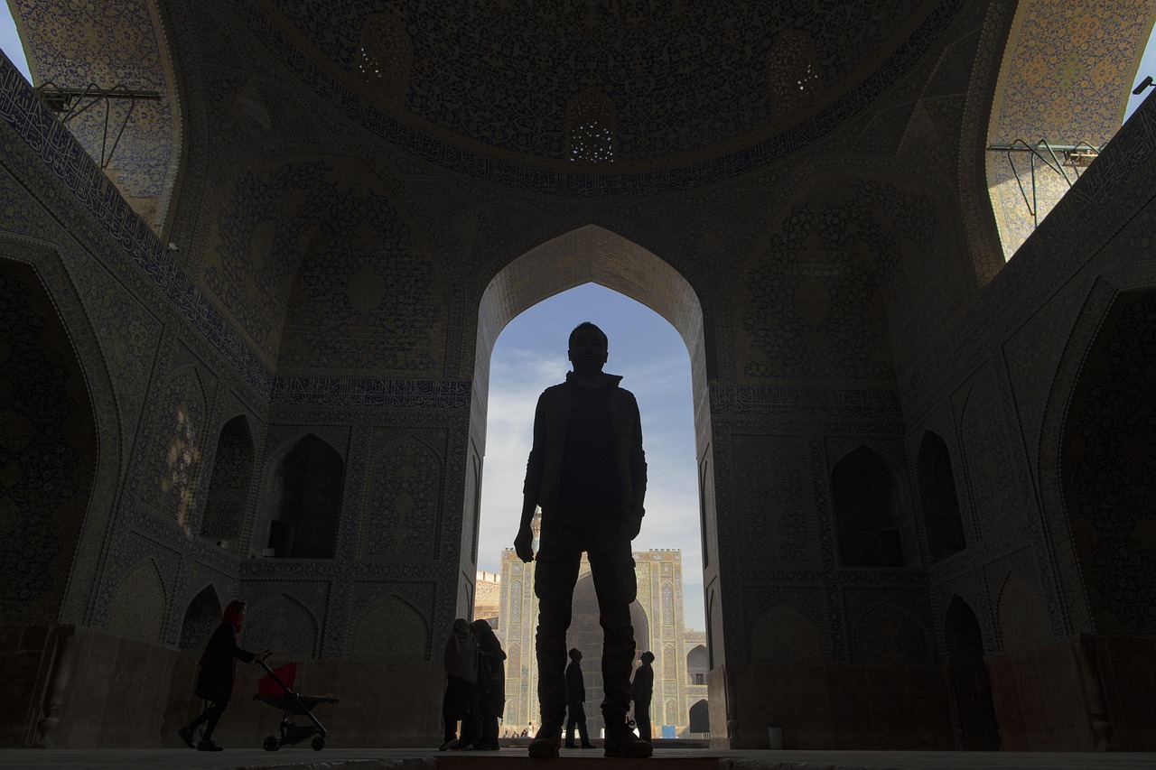 silhouette, isfahan, iran, mosque, architectural, trip, canon photo, tourism photography, life, city, tourism, travel, success