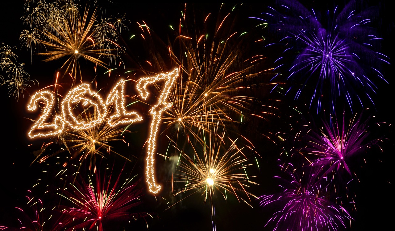 sylvester, fireworks, new year's day, pyrotechnics, high altitude fireworks, shower of sparks, fountain, new years greetings, new year's eve, night
